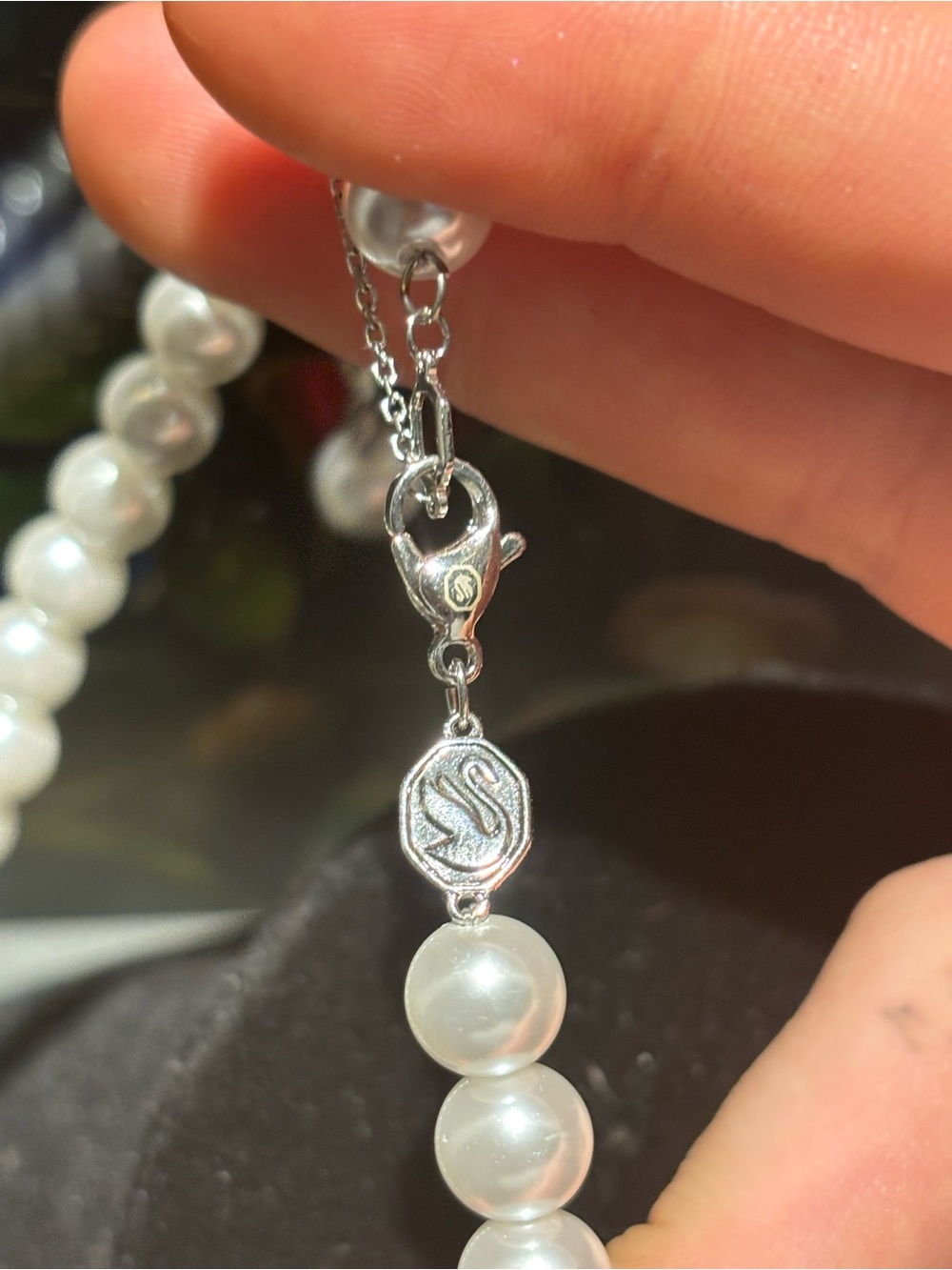 Ariana Grande Pearl Choker with Clear Heart Crystal Pendant